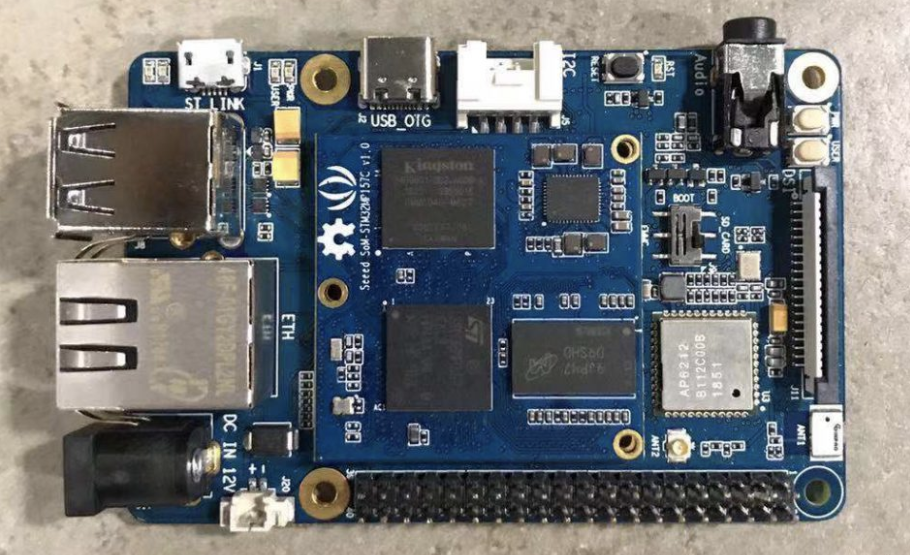 Seeed’s Odyssey – STM32MP157C SBC features cortex-A7 and M4 processor