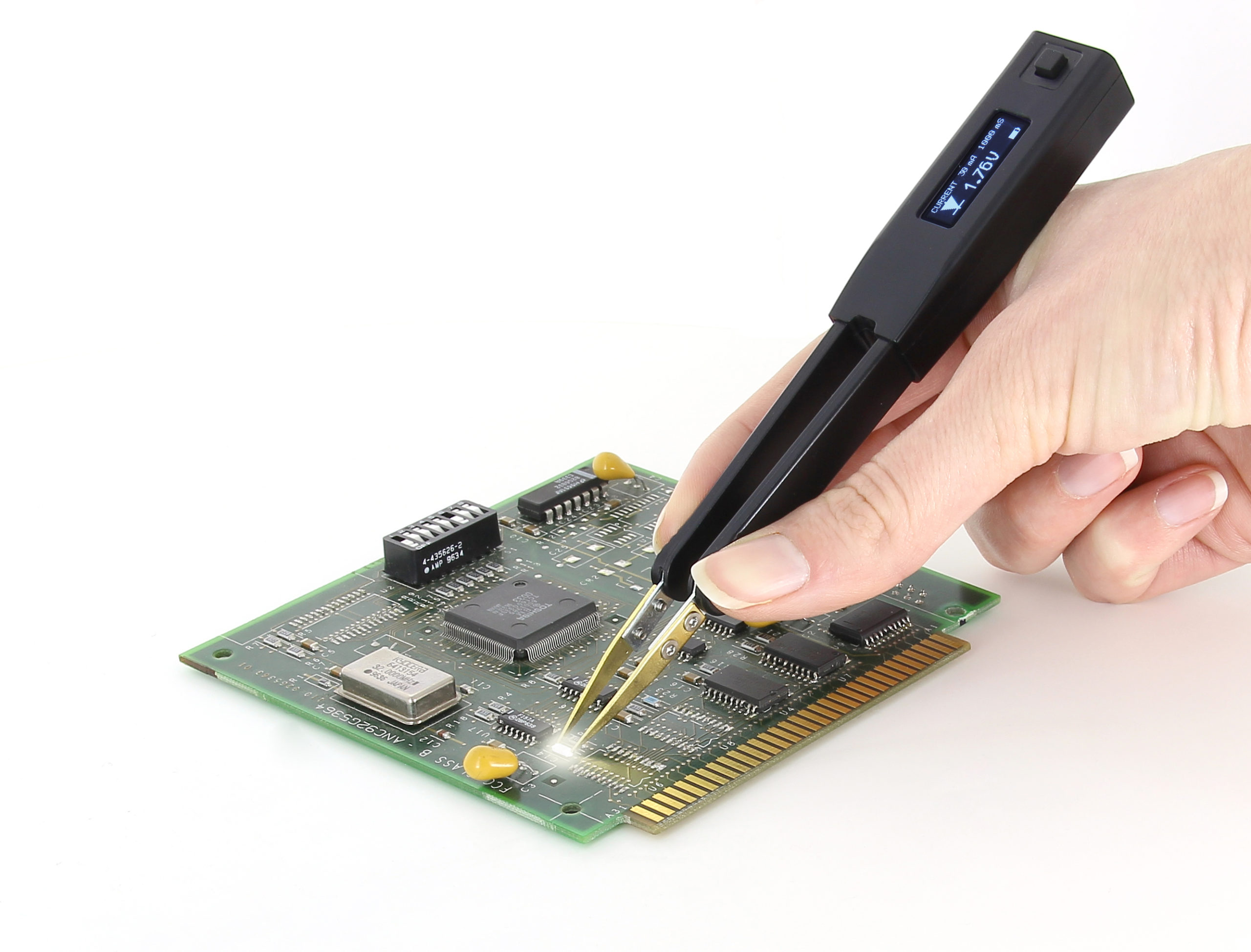 ST-5S Smart Tweezers™ for On-board L/C/R Measurements and PCB Testing