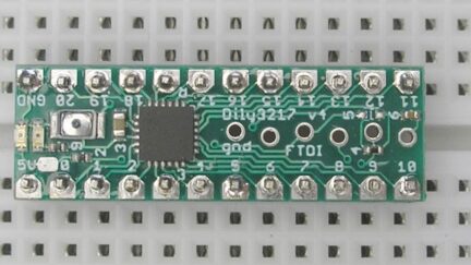 Mini ATtiny3217 development breakout board in DIL24