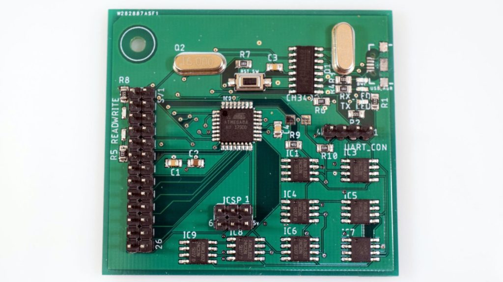 Arduino-Based SSD uses an ATmega8 & 8 EEPROM chips Arduino-Based SSD uses an ATmega8 & 8 EEPROM chips
