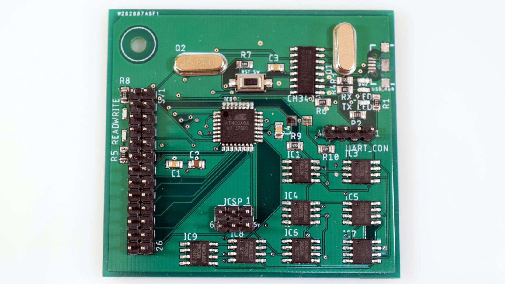 Arduino-Based SSD uses an ATmega8 & 8 EEPROM chips