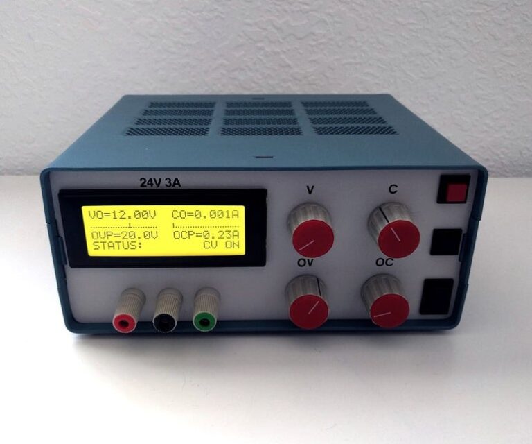 Build your own 024V/3A Lab Power Supply with current limit