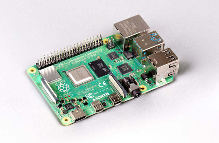 New Raspberry Pi 4 version with 8GB RAM and a 64-bit Raspberry Pi OS Released