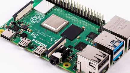 Raspberry Pi 4 Beta Firmware Brings True USB Boot for High-Speed Storage – no SD Card needed