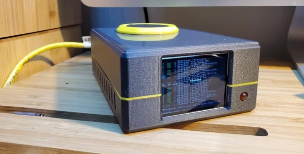 Codemanhb Posts His Diy Nas Device On Reddit Electronics Lab Com - Diy Nas Cases