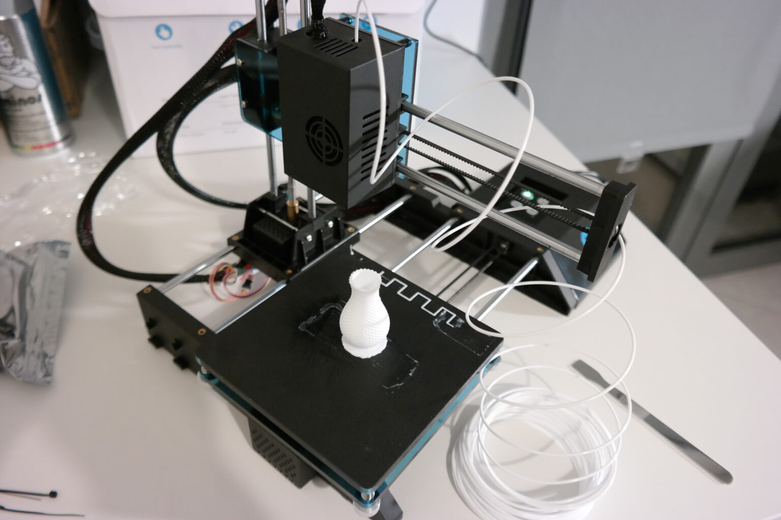 Selpic Star A A Cost Effective Multifunctional mini 3D Printer