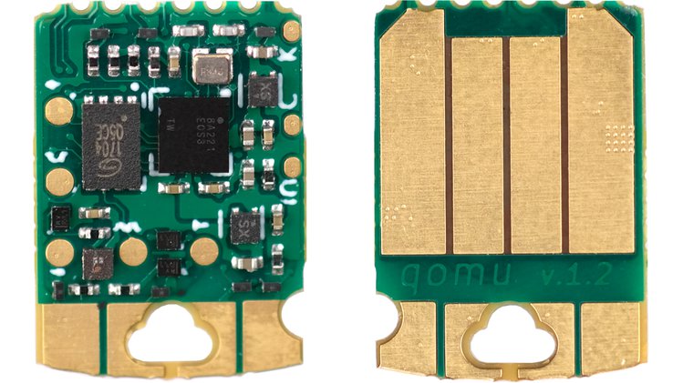 Meet Qomu – A complete SoC that easily fits inside a USB port