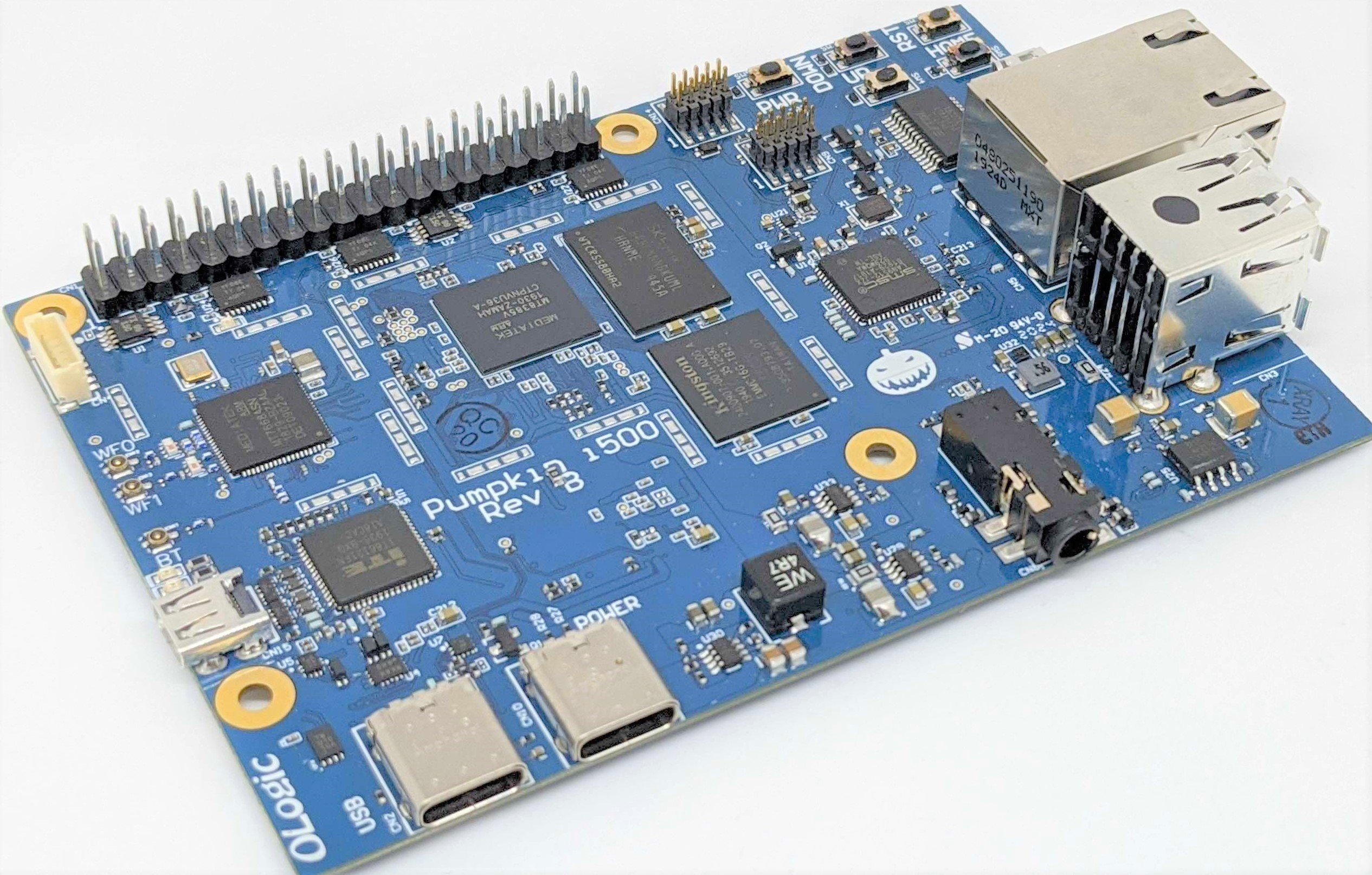 Pumpkin I500 SBC Uses MediaTek I500 SoC for Edge AI Applications