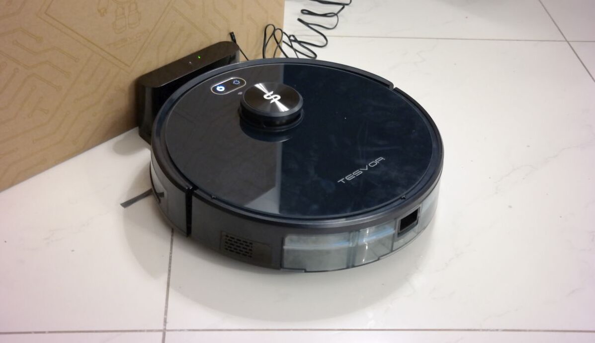 Tesvor S6 Robot Vacuum Review, Ideal for Pet Hair & Dust, Carpets & Hard Floors