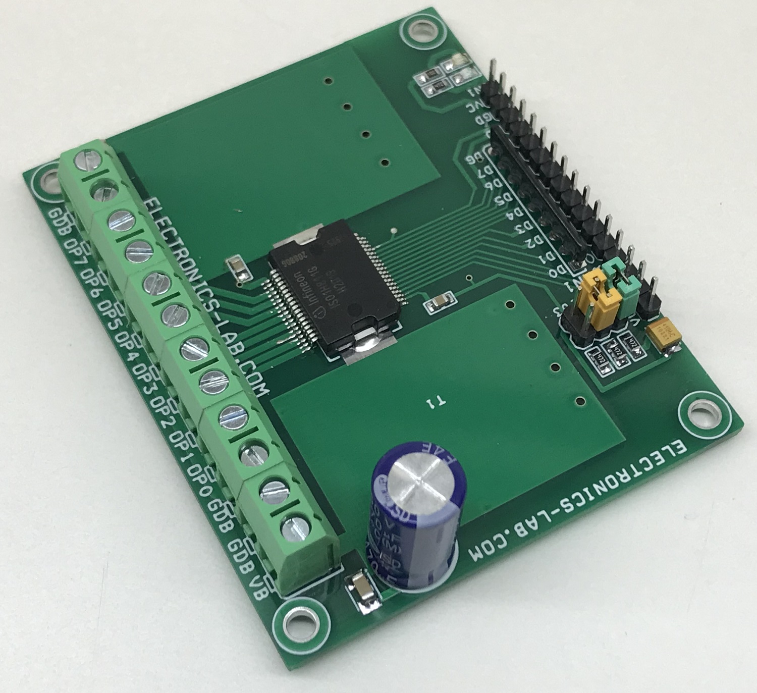 Galvanic Isolated 8 Channel High-Side Switch (0.6A per channel)