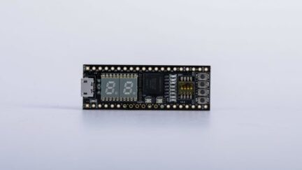 STEP-MXO2 FPGA Development Board for Educational Learning