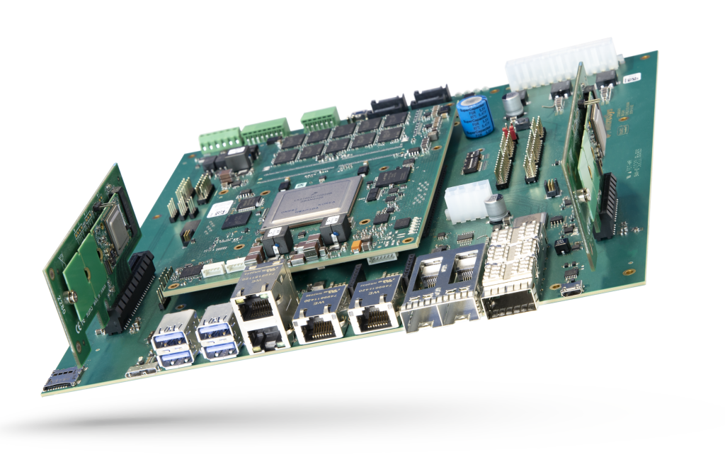 Embedded AI platform combines 16-core NXP Layerscape LX2160A processor with up to 5x Hailo-8 NPUs