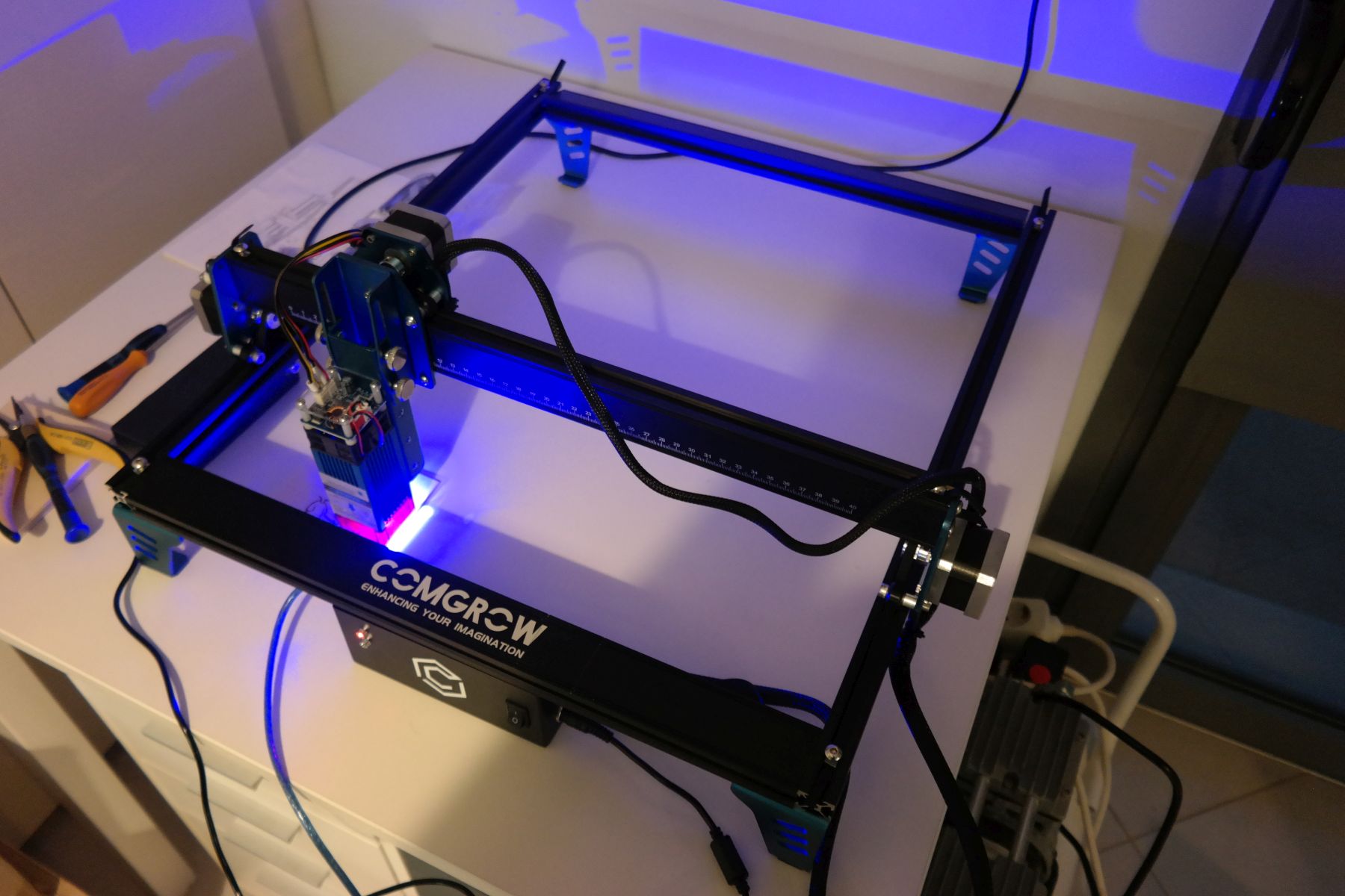 Atomstack A5 Simplifies Laser Engraving: Review of the 20-W Laser Engraver
