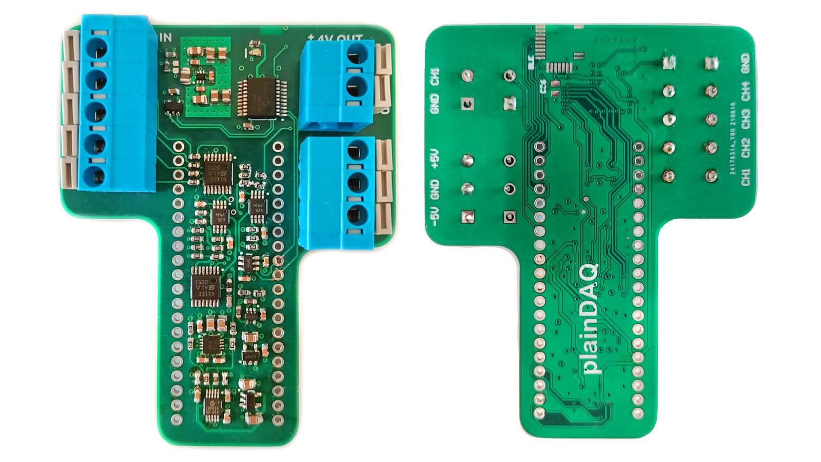 PlainDAQ Carrier Board Top and Back View
