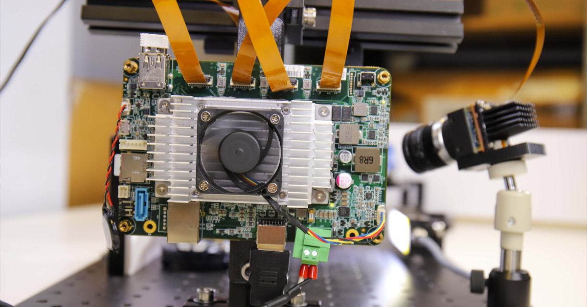 Streaming 4x Cameras with Small Carrier Board: Fast Prototype