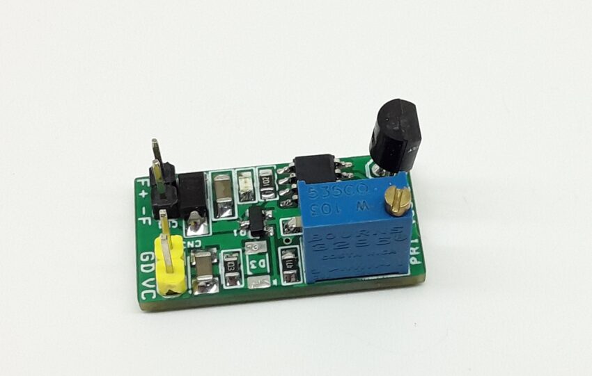 Cooling Fan Controller Using Temperature Sensor LM35