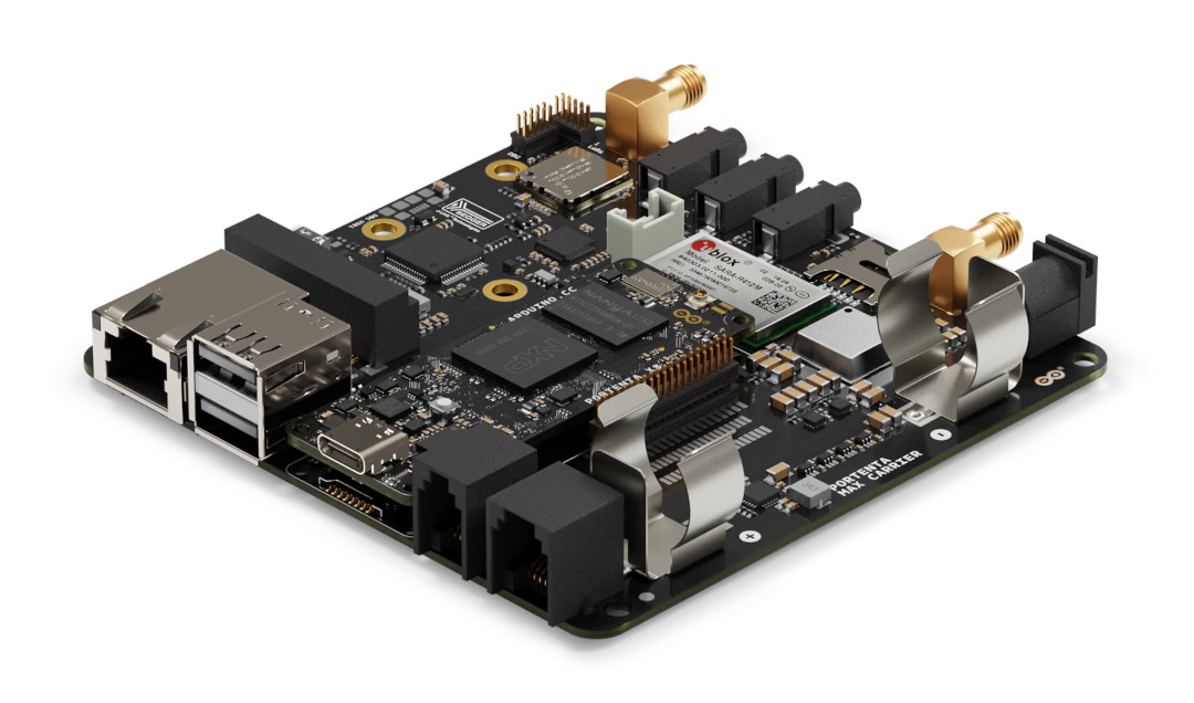 Arduino Portenta Max Carrier