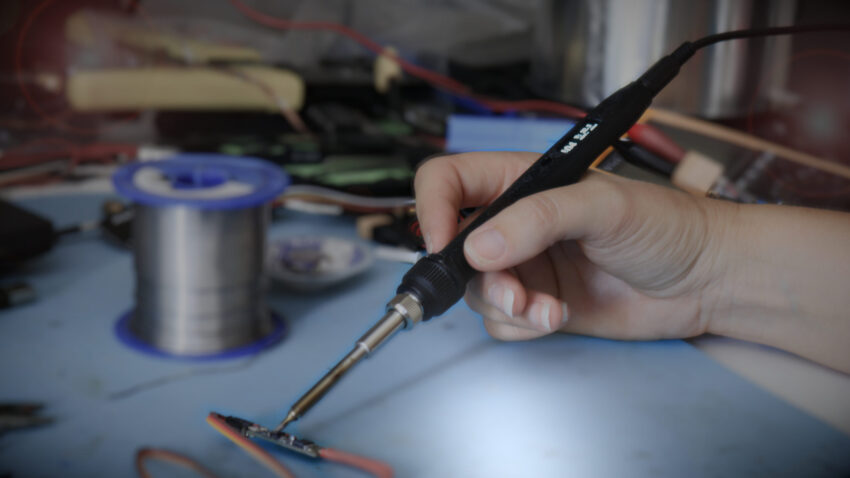 SolderGO the smart ergonomic soldering iron launches campaign on kickstarter