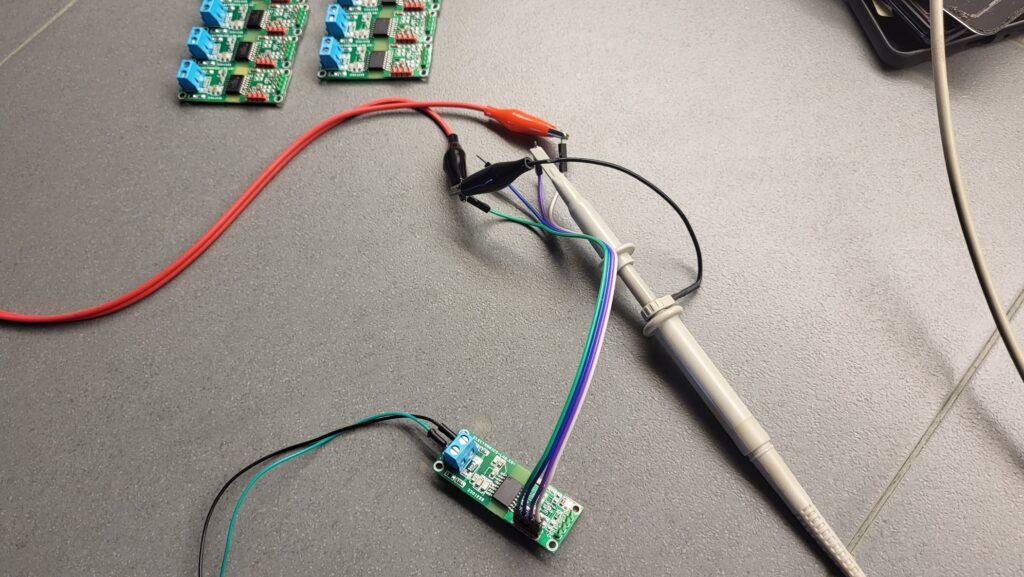 20230727 124135 electronics lab