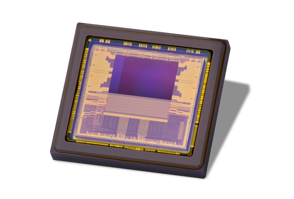 Teledyne e2v’s Hydra3D Sensor Pushing the Boundaries of 3D Imaging and Distance Measurement Teledyne e2v’s Hydra3D Sensor Pushing the Boundaries of 3D Imaging and Distance Measurement