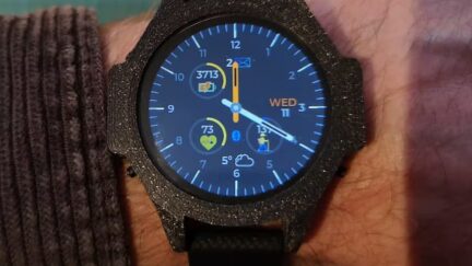 The ZSWatch: A Stylish and Functional DIY Smartwatch for the Modern User