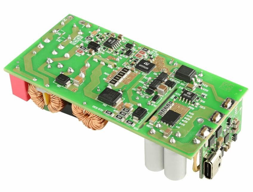 STMicroelectronics EVLVIPGAN100PD 100W USB PD Reference Design