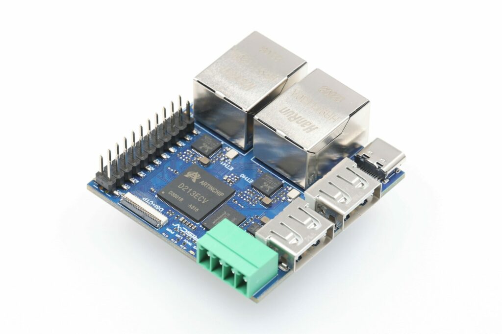 MangoPi to Release First RISC-V Router with Dual GbE Support MangoPi to Release First RISC-V Router with Dual GbE Support