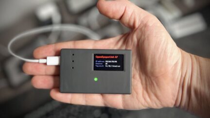 OpenEPaperLink Mini-AP v3 is A Zigbee-WiFi Gateway for the OpenEPaperLink Project