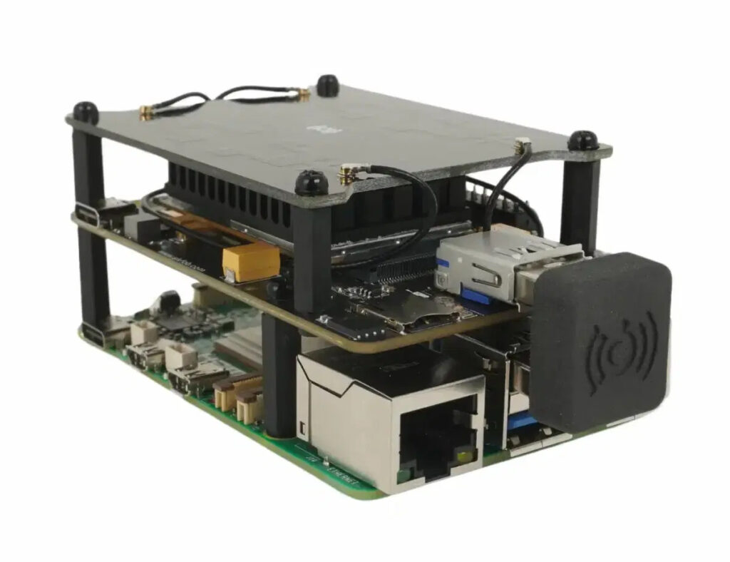Sixfab 5G Raspberry Pi 5 Kit Featuring Quectel RM502Q-AE M.2 Module