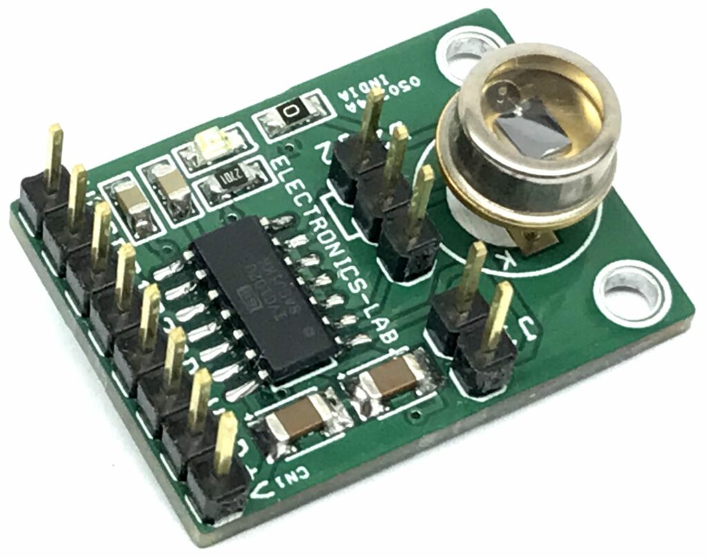 Precision Switched Integrator Transimpedance Amplifier