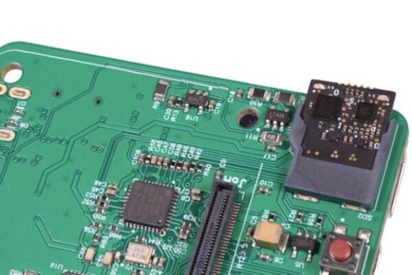Signaloid’s New FPGA Board Comes in a microSD Form Factor