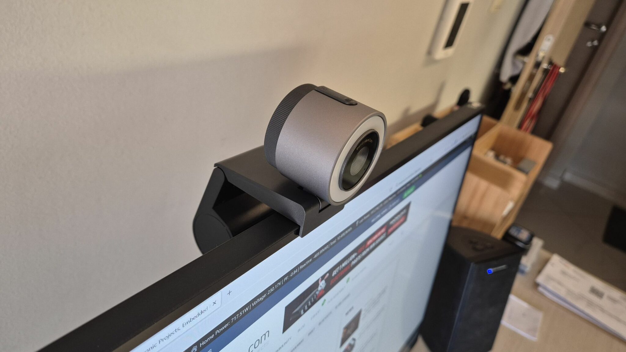 BenQ ideaCam S1 Plus Webcam Review - A Live Demo Webcam with Multiple ...