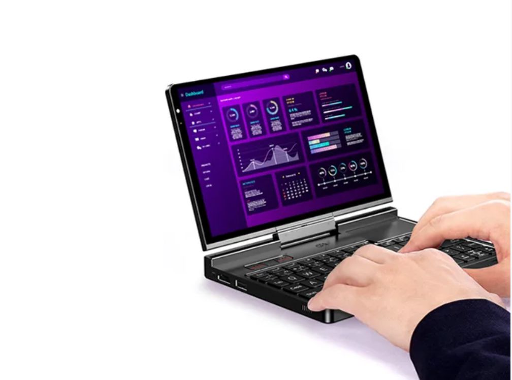 The GPD Pocket 4 is a full featured compact mini PC with AMD’s latest Ryzen AI9 HX37 processors