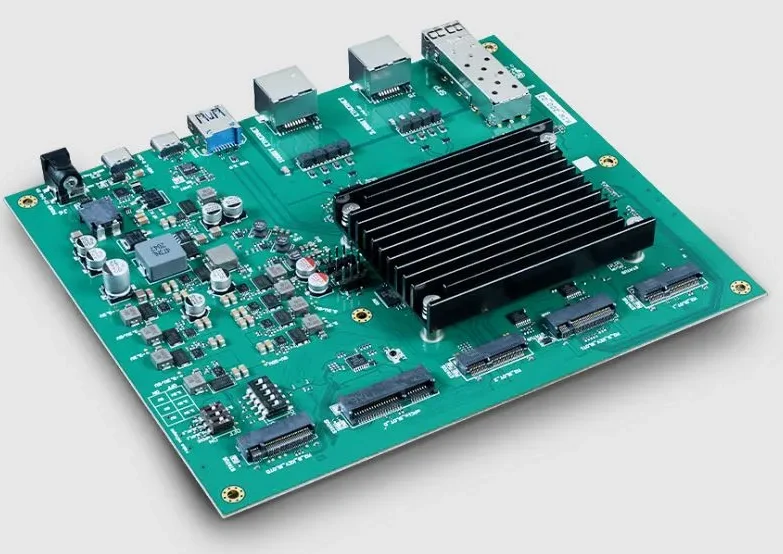 Kiwi-DVK OpenWrt Development Kit Features Qualcomm IPQ9570 SoC, Wi-Fi 7 SoM, and 2.5GbE with 48V PoE