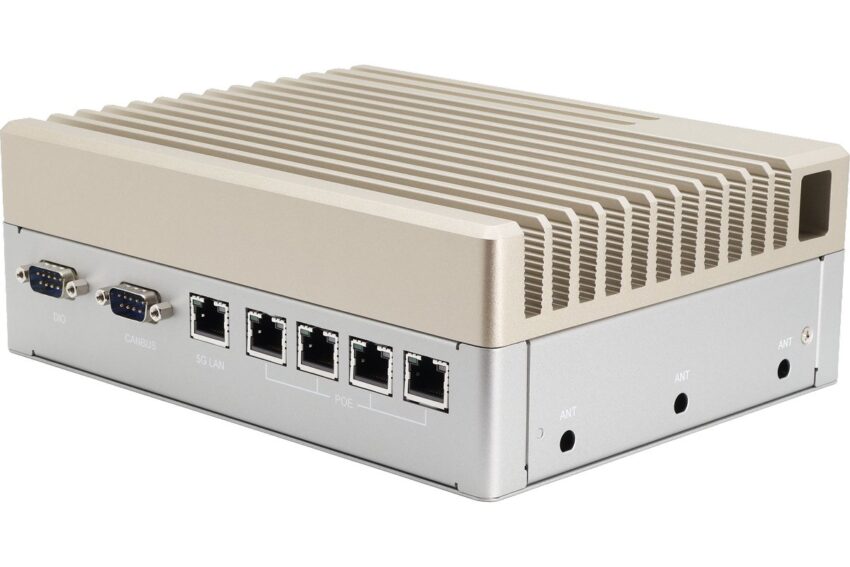 BOXER-8742AI Embedded Box PC Rear View
