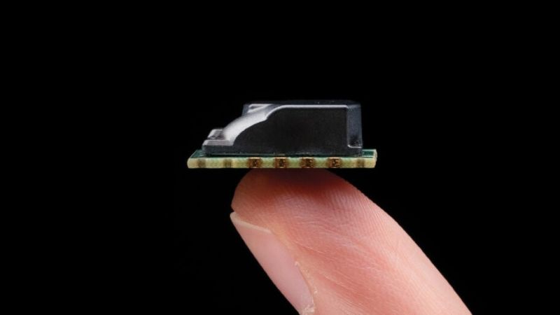 Senseair’s next-generation CO₂ sensor, the S12 CO₂, measures just 18 mm x 15 mm x 7mm