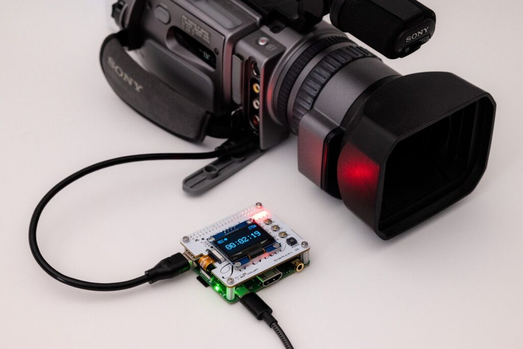 Firehat and Radxa ROCK 2F connected to a camcorder via FireWire